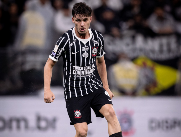 Breno Bidon explica estilo provocador e fala sobre evolução como liderança no Corinthians