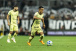 Corinthians estreia nova camisa contra o Botafogo; veja as fotos