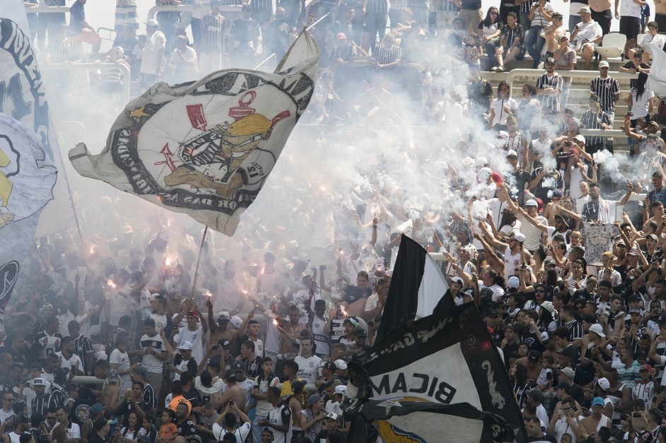 Torcida do Corinthians promete lotar Arena diante do Palmeiras