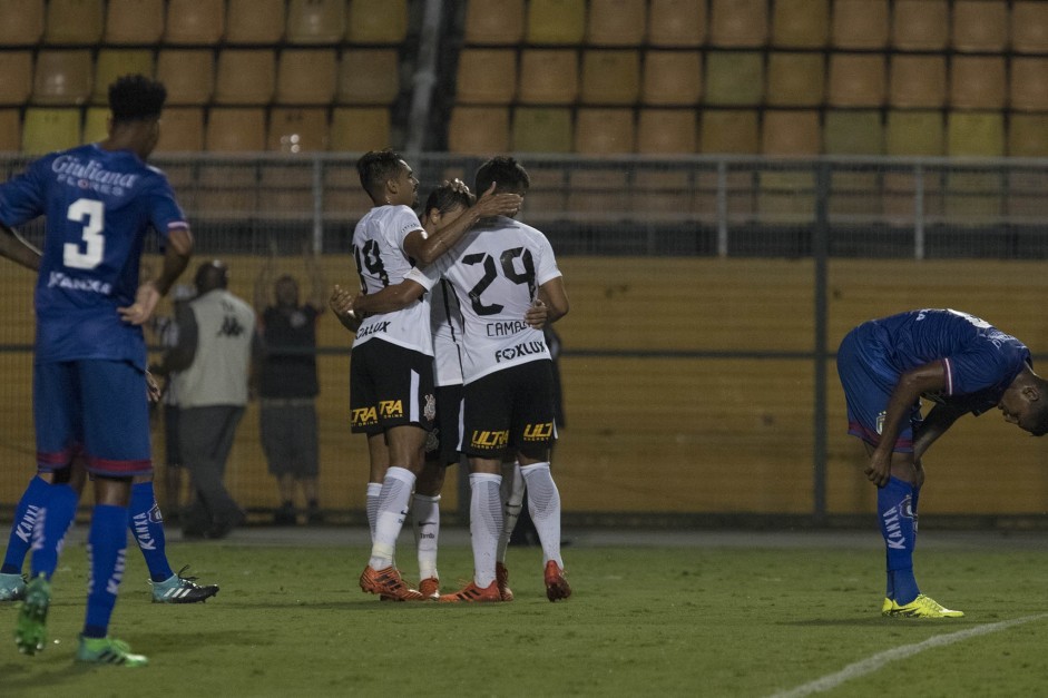 Corinthians quer retomar caminho das vitórias