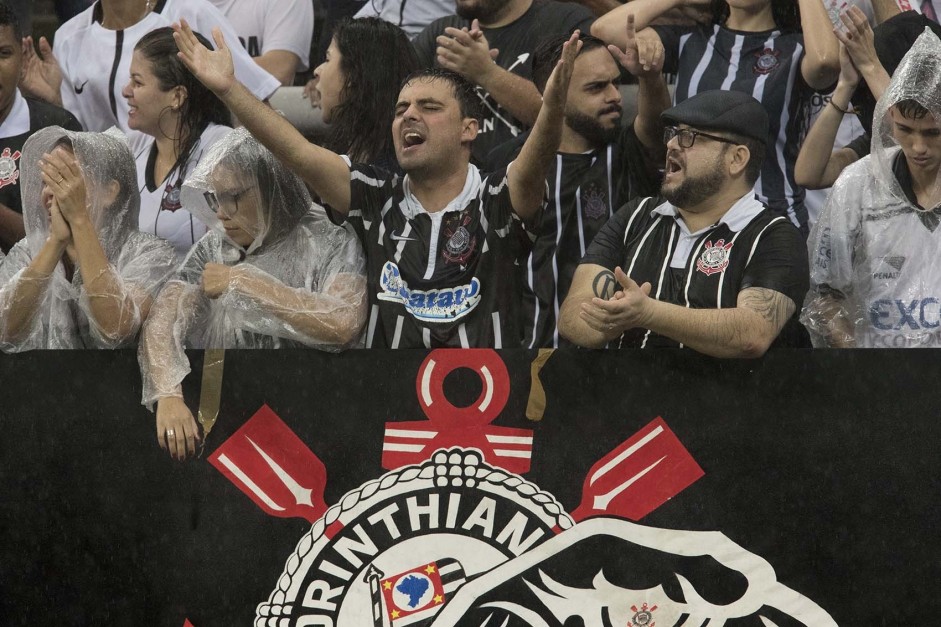 Rodada começa perfeita e alimenta sonho do Corinthians por Libertadores;  veja classificação