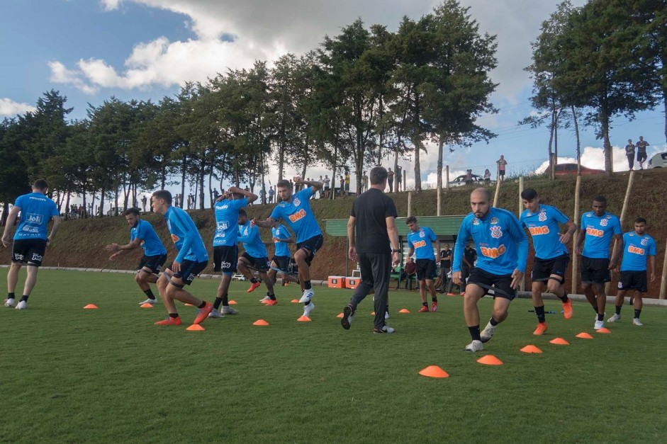 Carille comanda ltimo treino do Corinthians antes do jogo contra a Chapecoense