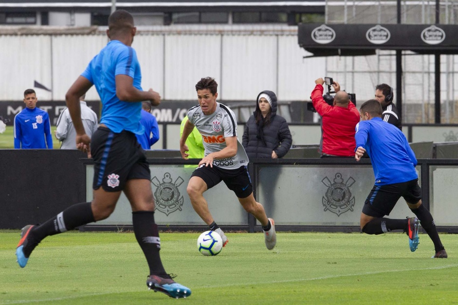 Jogo-treino do profissional x Sub-20 do Corinthians