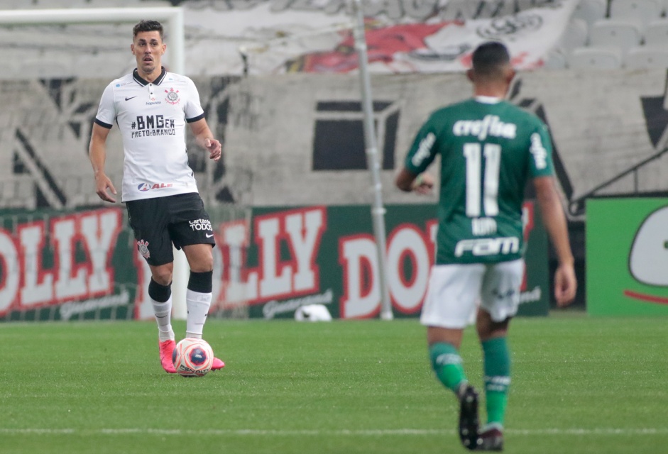 Corinthians empresta o defensor Danilo Avelar ao América-MG - Lance!