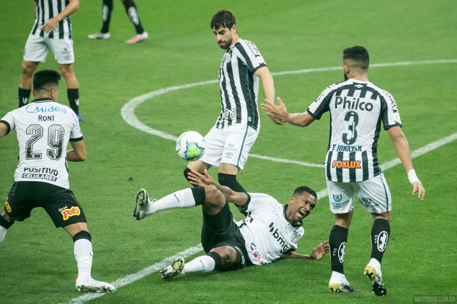 Duelo Entre Corinthians E Santos Na Neo Quimica Arena