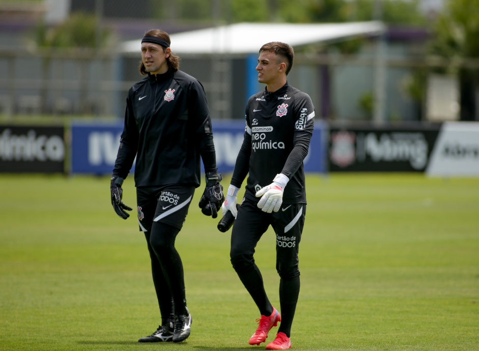 C�ssio e Donelli de volta aos treinamentos no Centro de Treinamentos do Corinthians