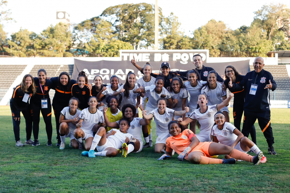 Corinthians se classificou para a semifinal no Paulista Feminino Sub-20 ap�s empate com o Santos