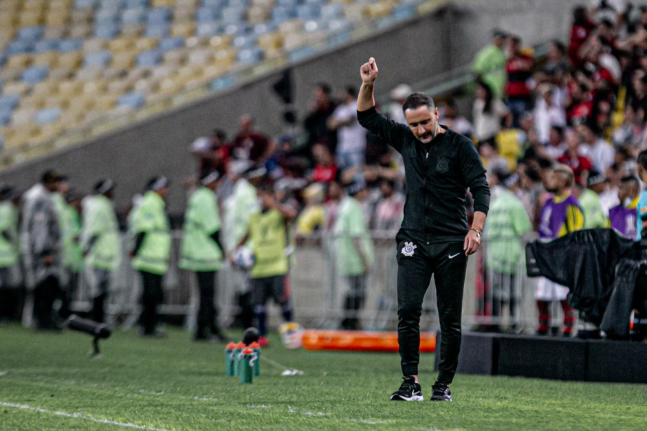 VP diz que só quem não entende de futebol não reconhece o desgaste físico do Timão por causa do calendário