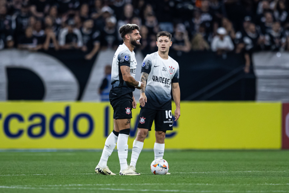 REFORÇO! Corinthians se reapresenta e conta com volta de titular da equipe
