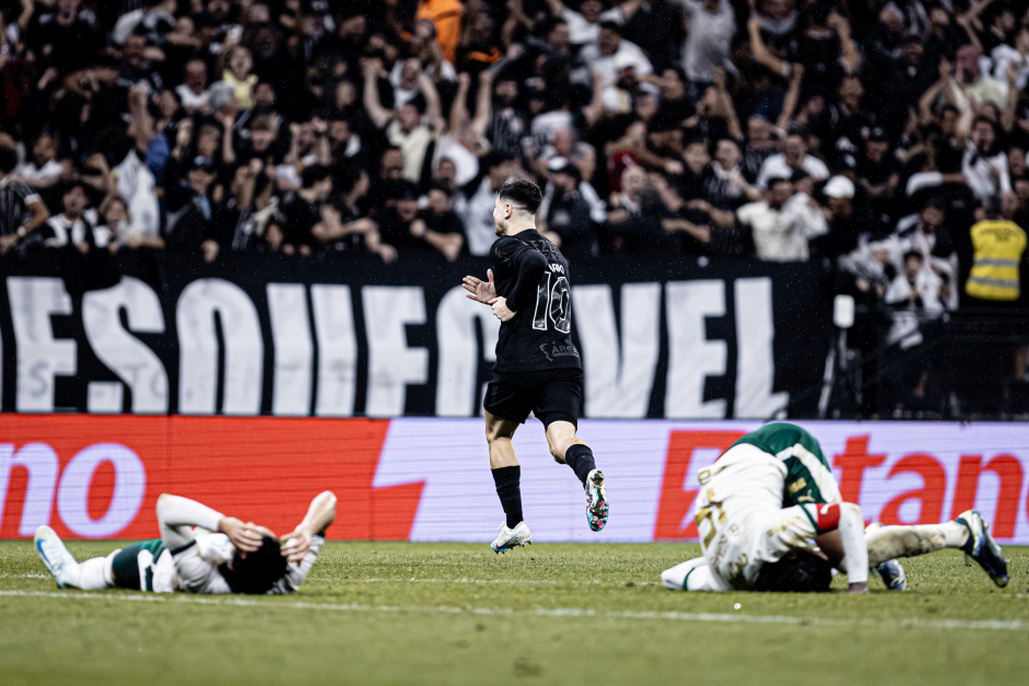 CONFIRA: Vidente faz previsão antes de final entre Corinthians e Palmeiras