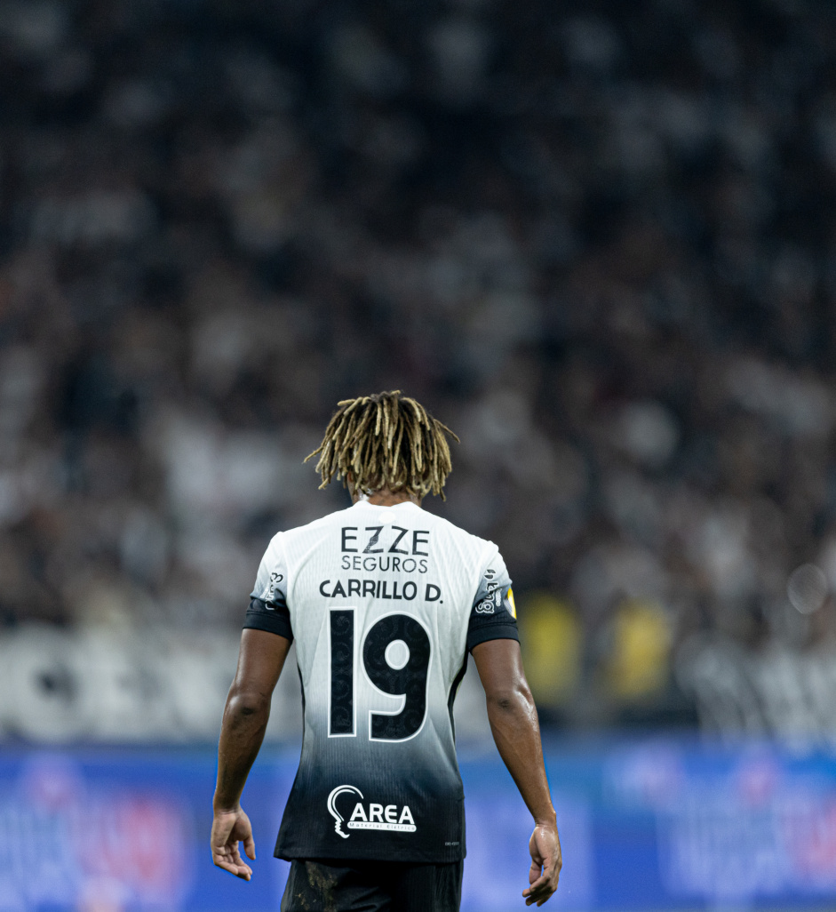 Andr� Carrillo durante jogo do Corinthians no Estadual