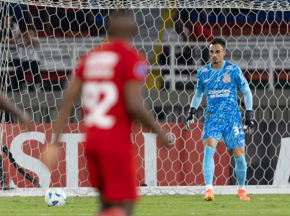 Matheus Donelli em campo durante jogo do Corinthians contra o Am�rica de Cali