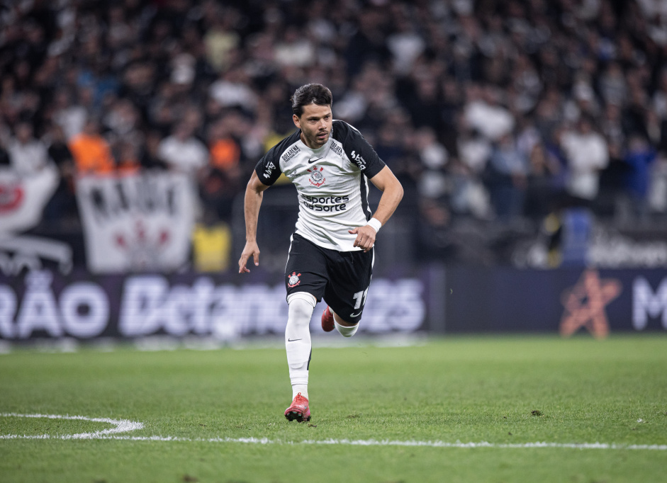 Romero em campo pelo Corinthians