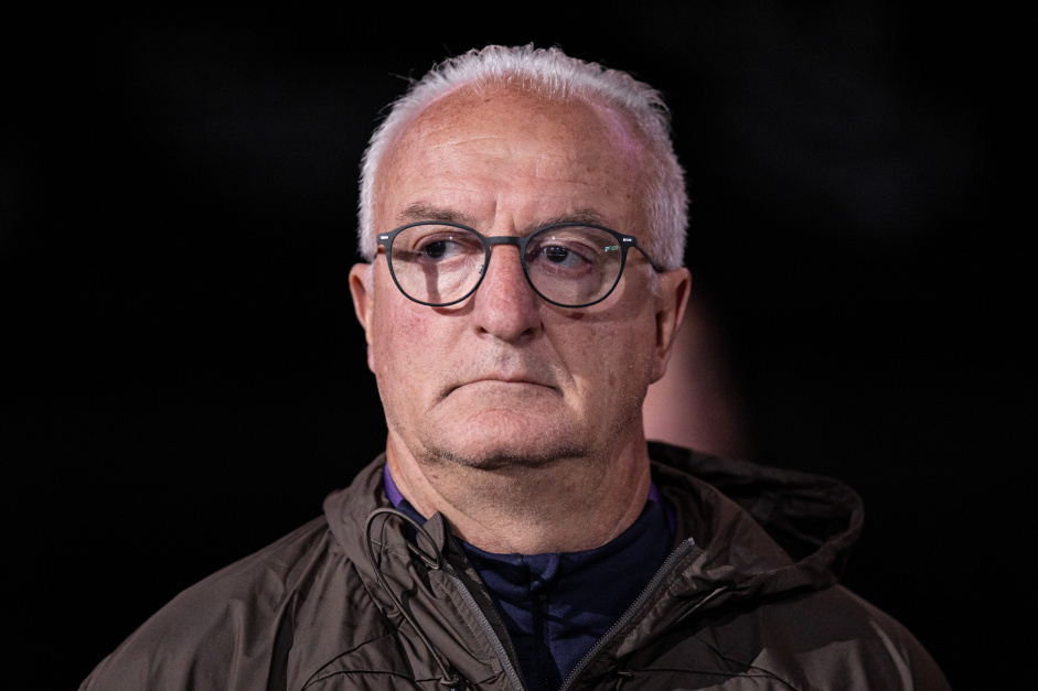 Dorival J�nior comanda o Corinthians contra o Bahia